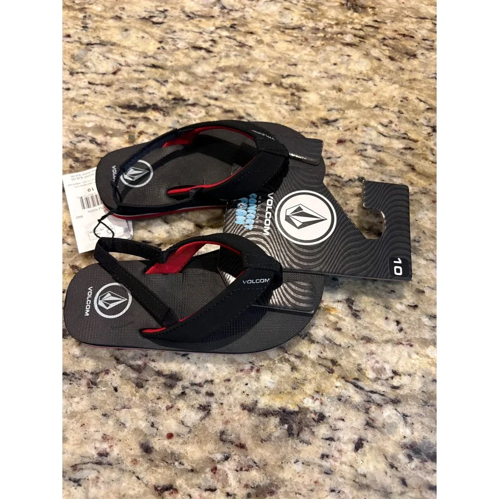 Volcom Victor Little boys Youth Sandals Black Red Recliner Comfort Foam Size 10